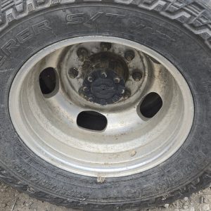 225/75R16 Cooper discover