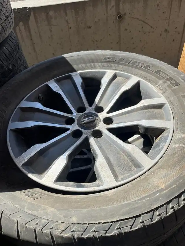20×8 OEM Nissan Armada Rims (3 Wheels Only)