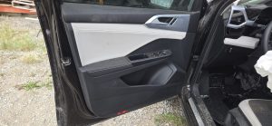 2025 VOLKSWAGEN Taos